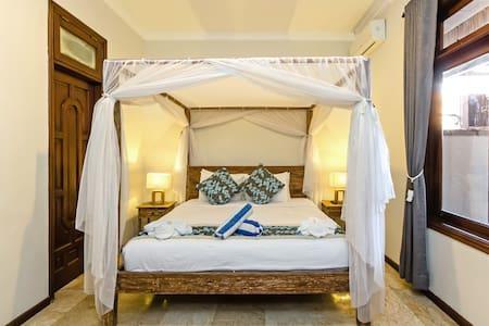 Villa Tiah