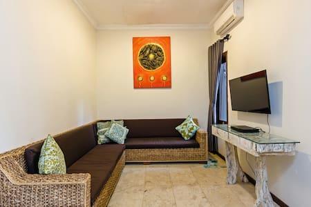 Villa Tiah *